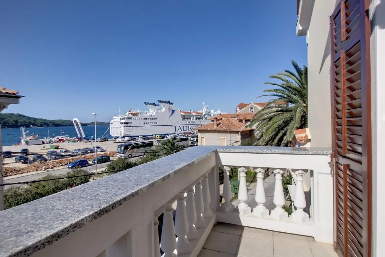 Apartments By The Sea مالي لوشينغْ